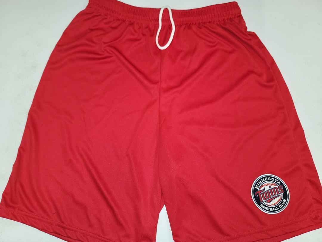 Mens MLB MINNESOTA TWINS Moisture Wick Dri Fit SHORTS Embroidered Logo W/POCKETS RED