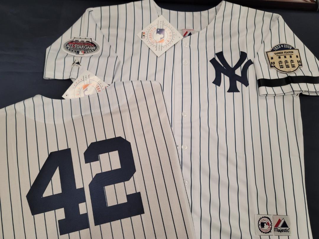 Majestic New York Yankees MARIANO RIVERA 2008 Baseball JERSEY White P/S (Stadium Closing & All Star Patch) (Bobby Murcer Memorial Band)