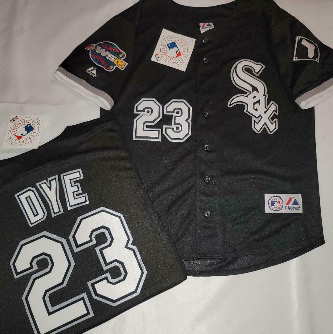 Majestic Chicago White Sox JERMAINE DYE 2005 World Series Baseball Jersey BLACK