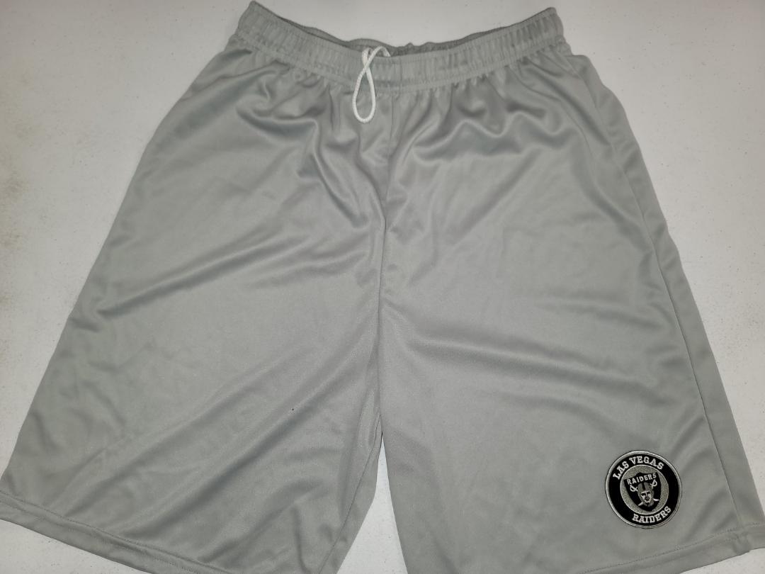 Mens NFL Team Apparel LAS VEGAS RAIDERS Moisture Wick Dri Fit SHORTS Embroidered Logo SILVER