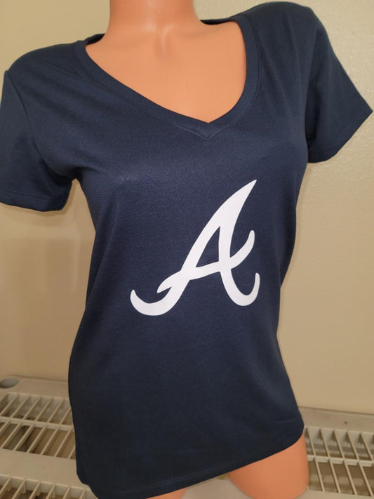 Womens MLB Team Apparel ATLANTA BRAVES V-Neck Baseball Shirt NAVY
