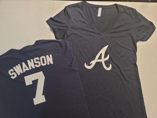 MLB Team Apparel Womens Atlanta Braves DANSBY SWANSON V-Neck Baseball Shirt NAVY