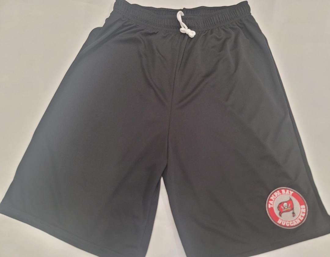 Mens NFL TAMPA BAY BUCCANEERS Moisture Wick Dri Fit SHORTS Embroidered Logo W/POCKETS BLACK